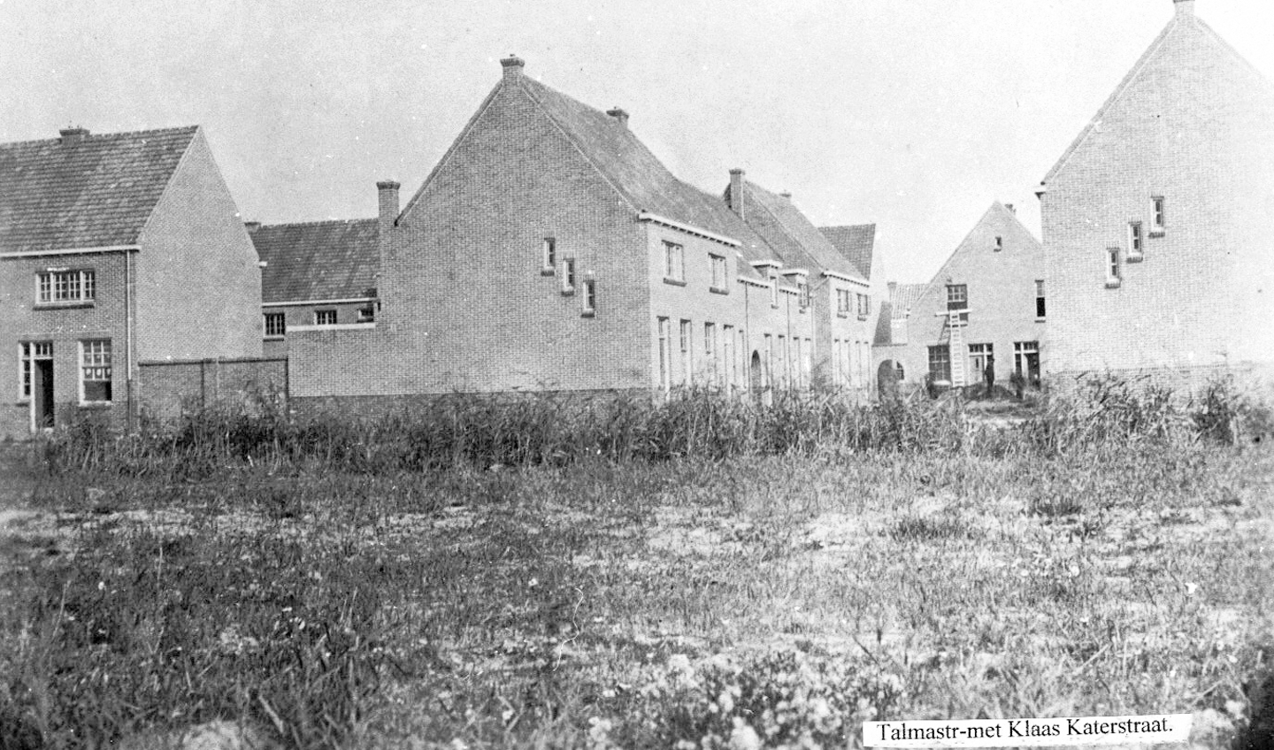Klaas Katerstraat gezien vanaf de Talmastraat (circa 1922).