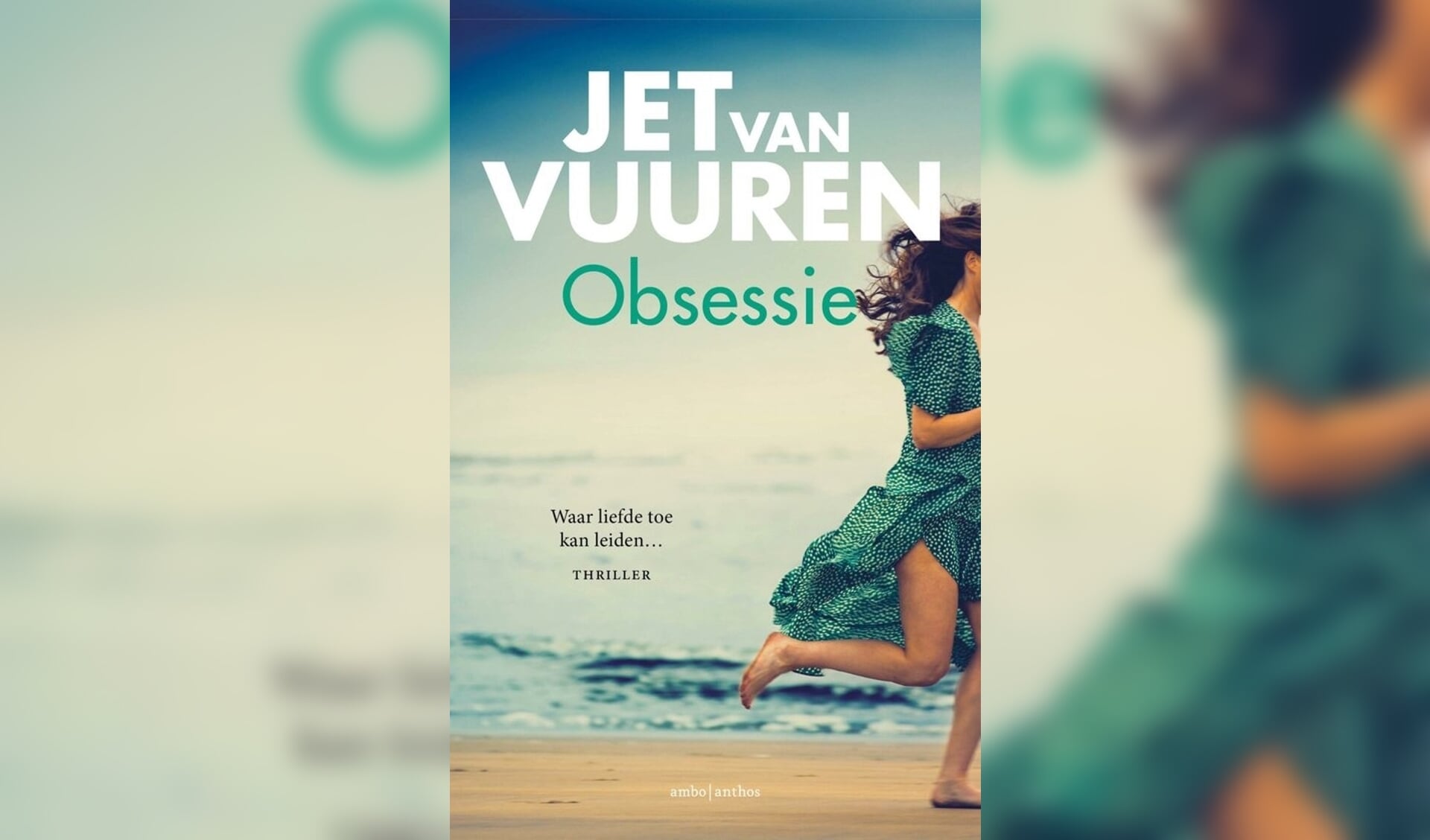 Jet van Vuuren houdt een lezing over haar nieuwe boek.