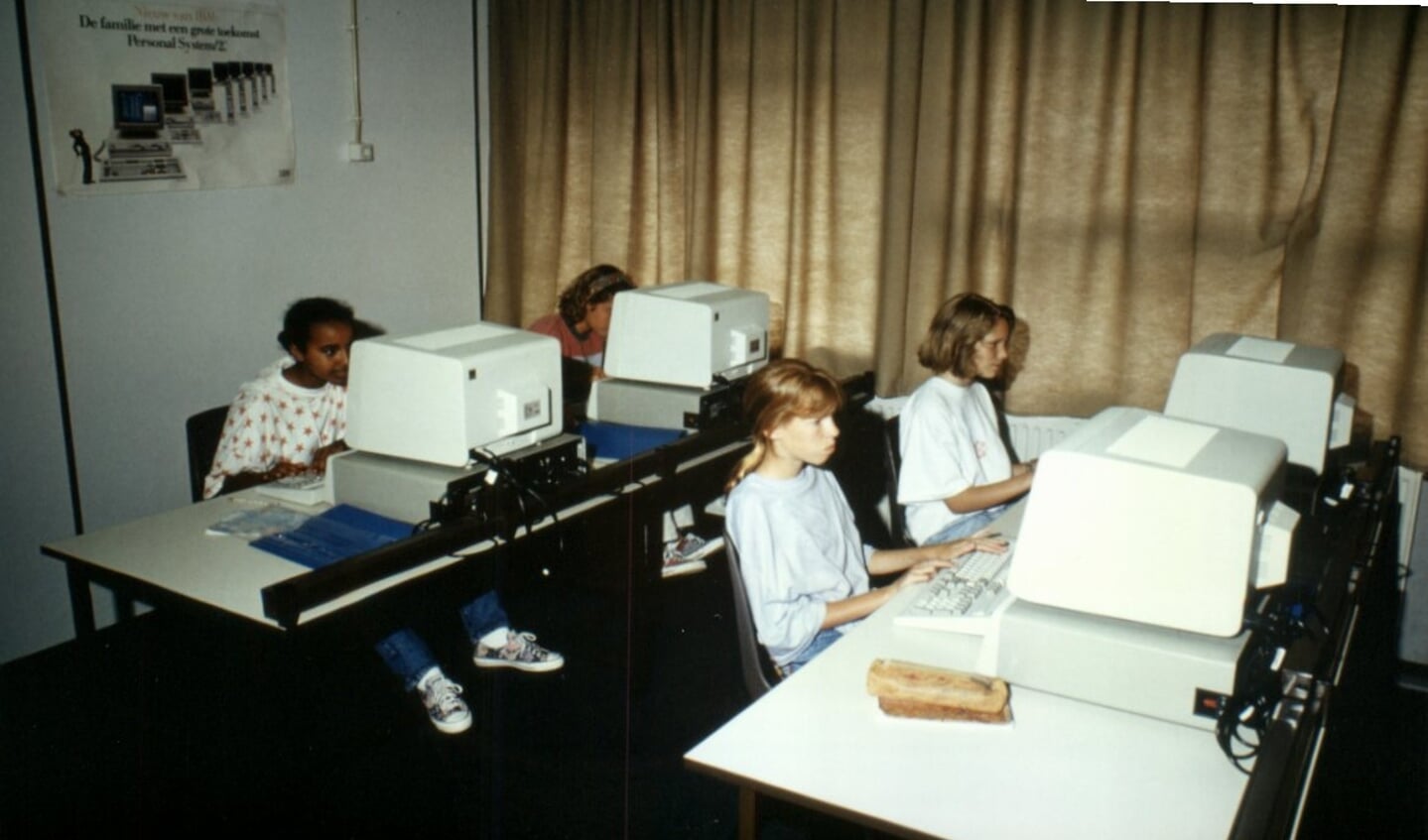 Computerlokaal in de jaren '90.