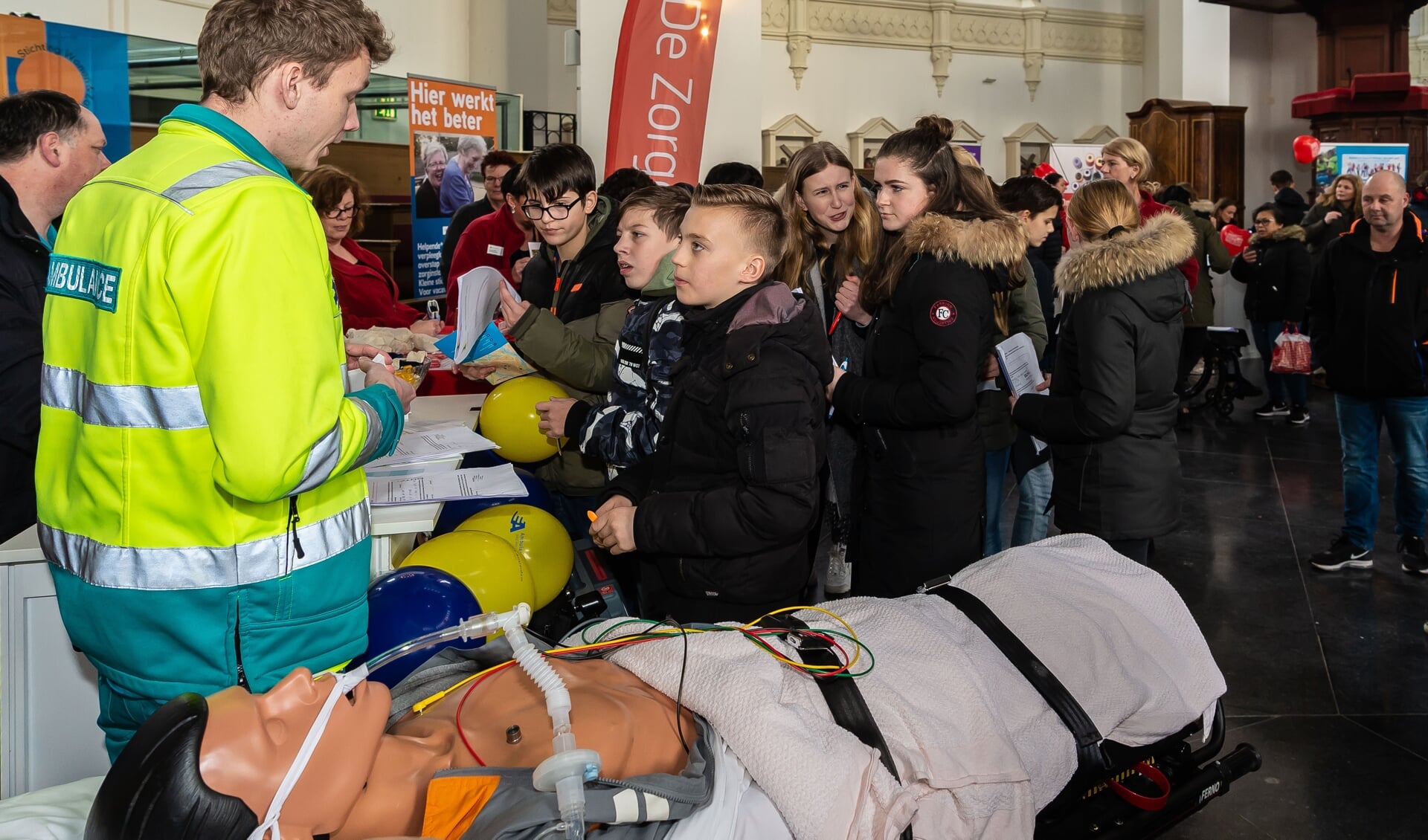 Leerlingen van verschillende niveaus komen verplicht naar het event.