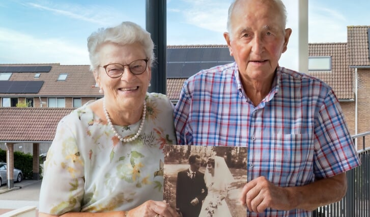 Bij een uitwisselingsweekend kwam de Urker Lub de Vries zijn liefde Ank Schoon tegen. Zestig jaar later wonen zij heel fijn in Broek op Langedijk.