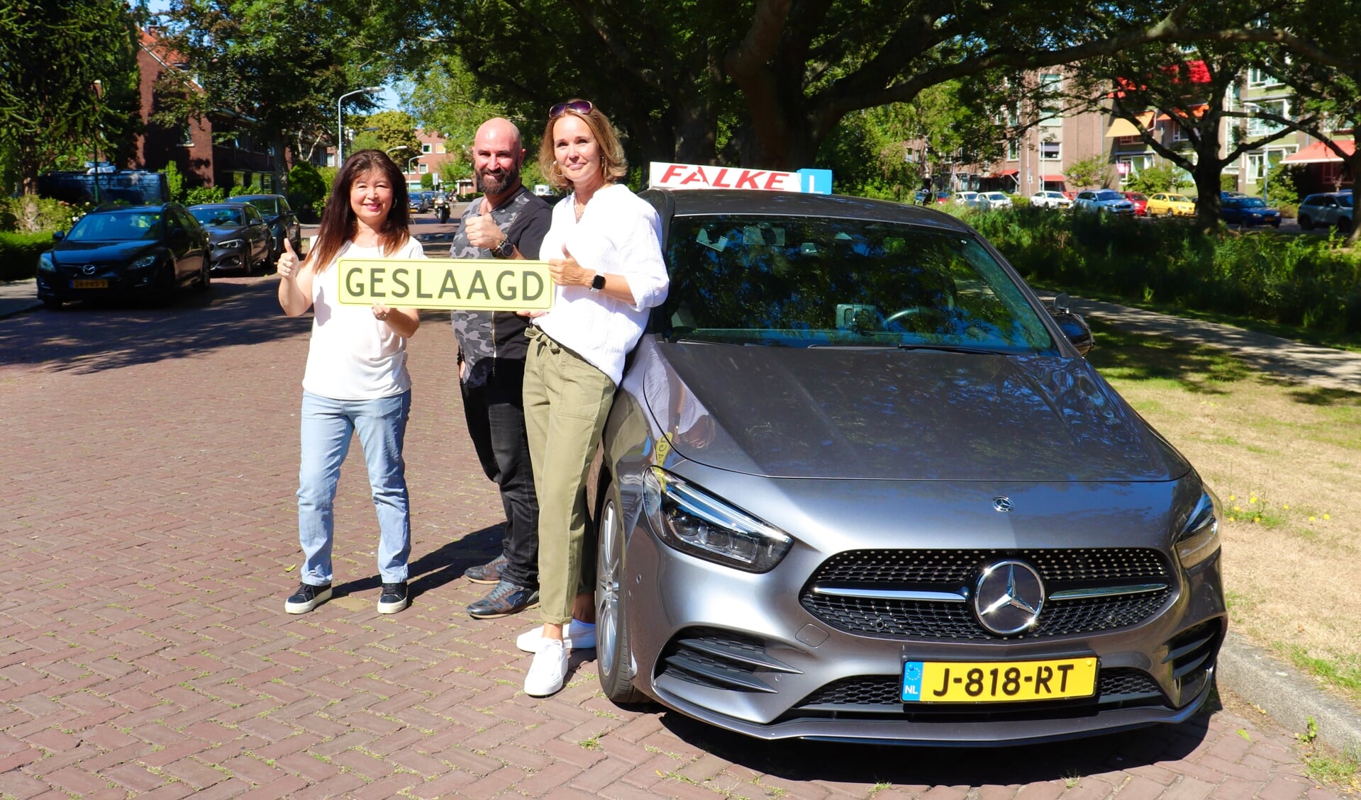 V.l.n.r. Vera van der Graaf, Thomas van Rooijen en Annemiek Bakhuizen.