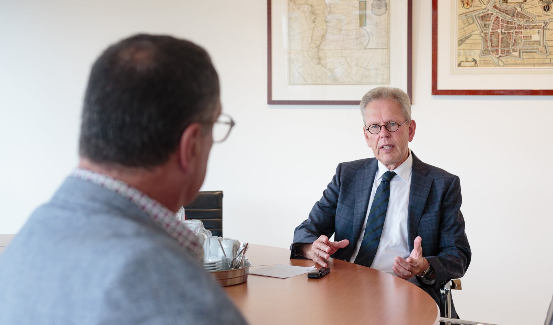 "Bij het schrijven van de column in jullie krant voelde ik me pastoor en dominee tegelijk."