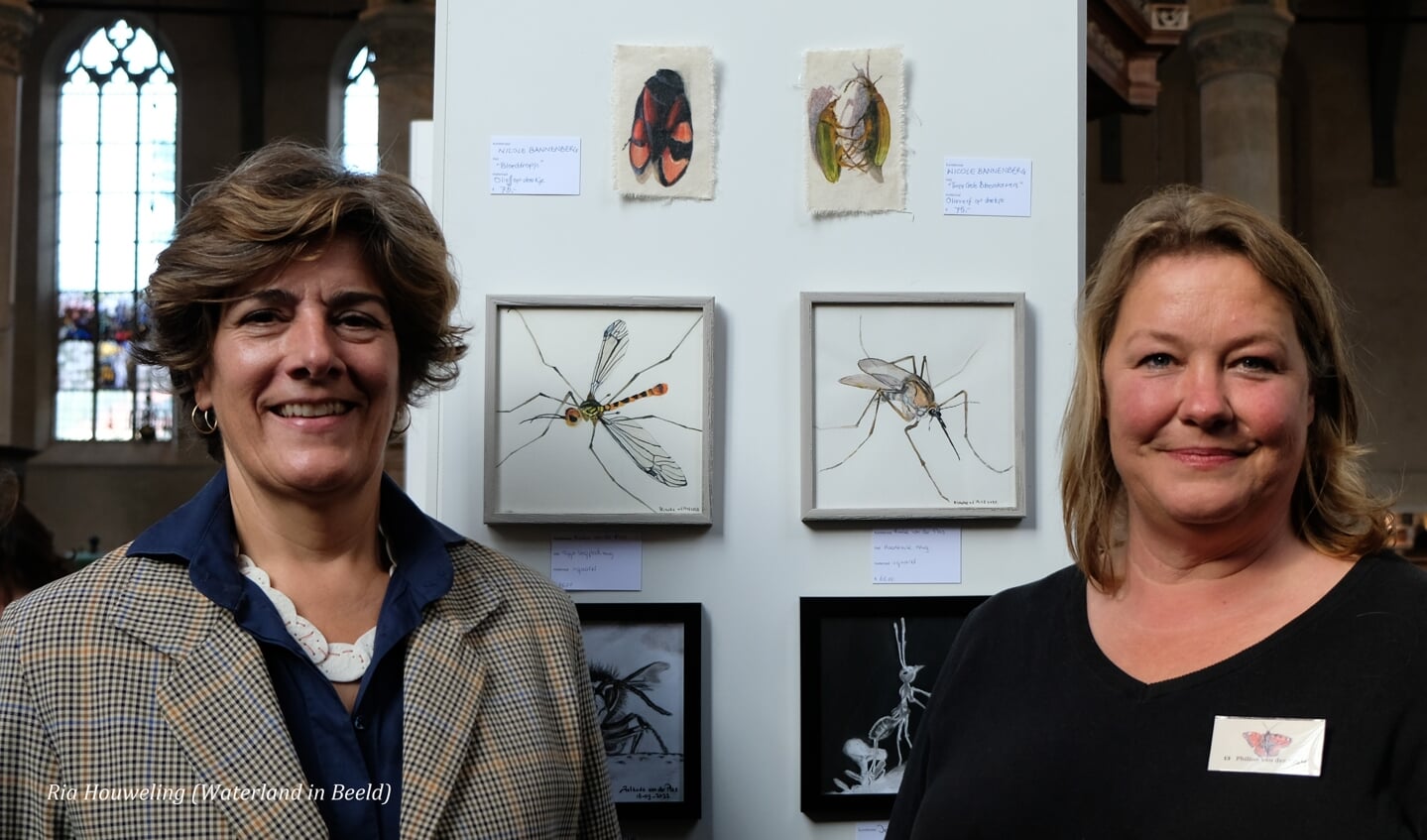 Burgemeester Marian van der Weel en Philine van der Vegte