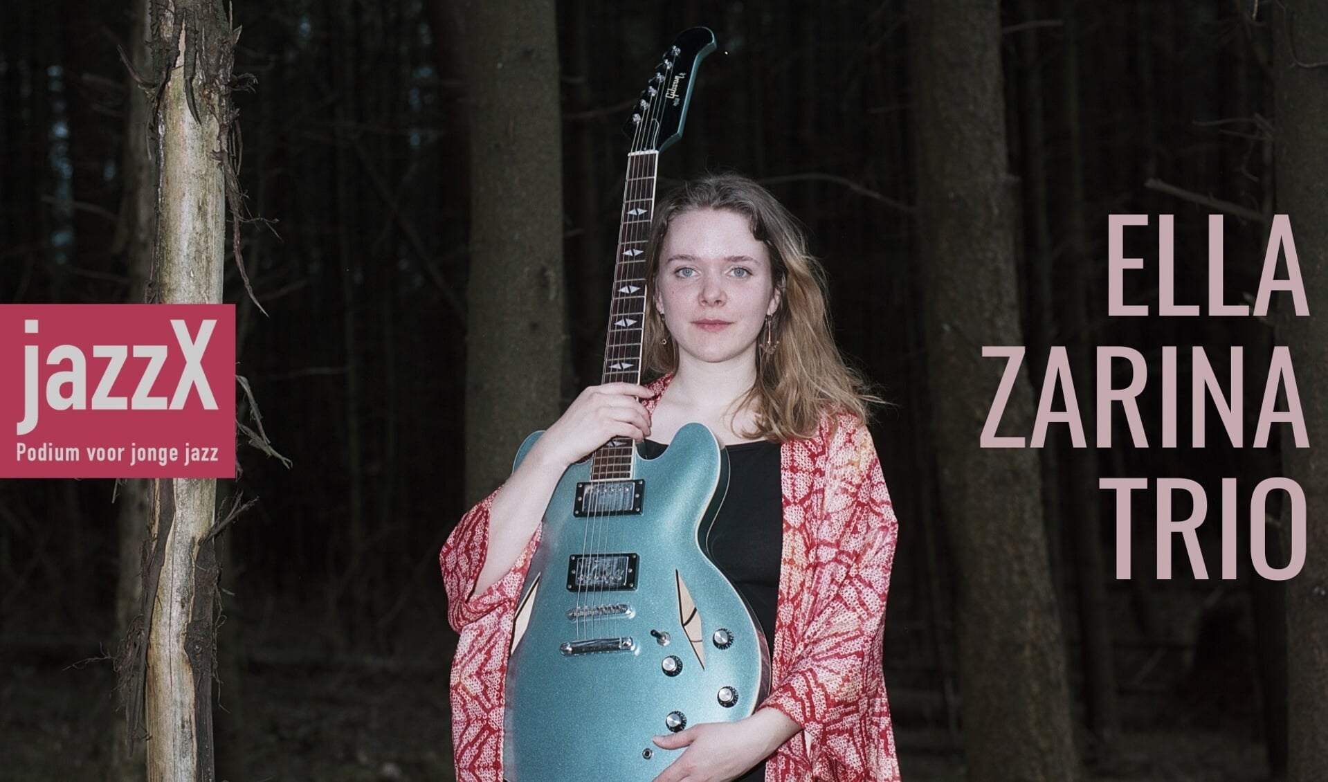 Ella Zarina Trio treedt op in de Pletterij.