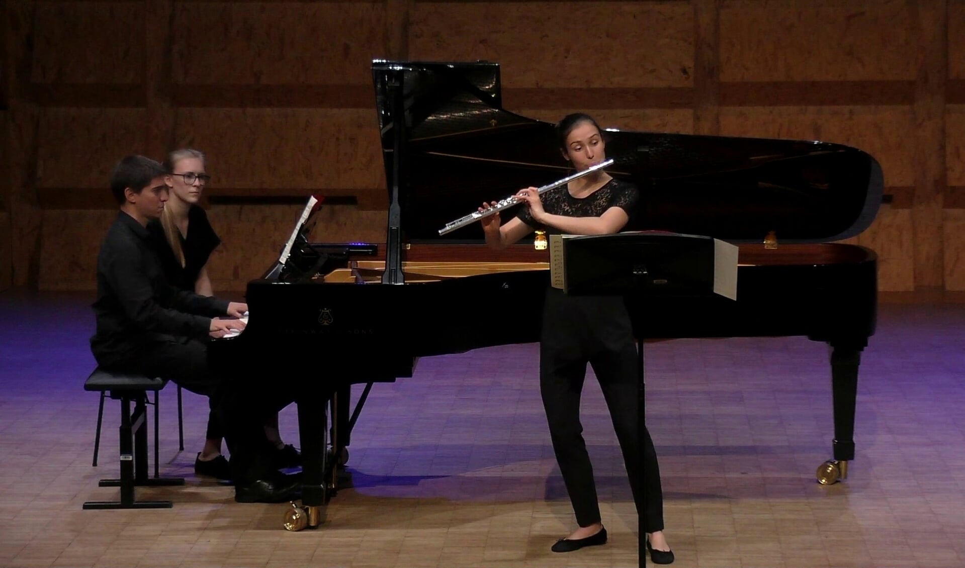Camille Schneeganz op fluit en Carlos Marín Rayo aan de vleugel. 
