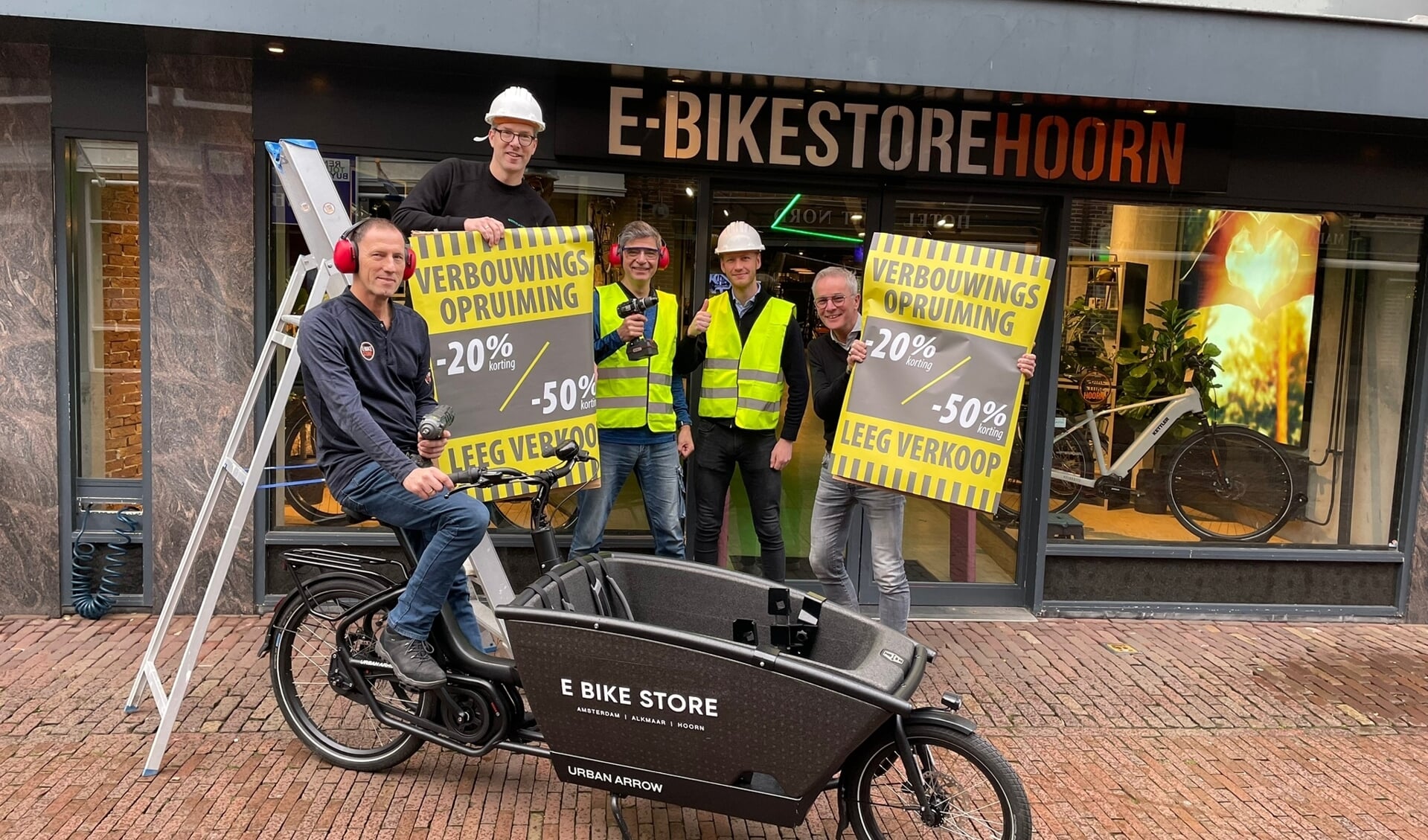 Het team van E-bike Store aan het Kleine Noord in Hoorn.