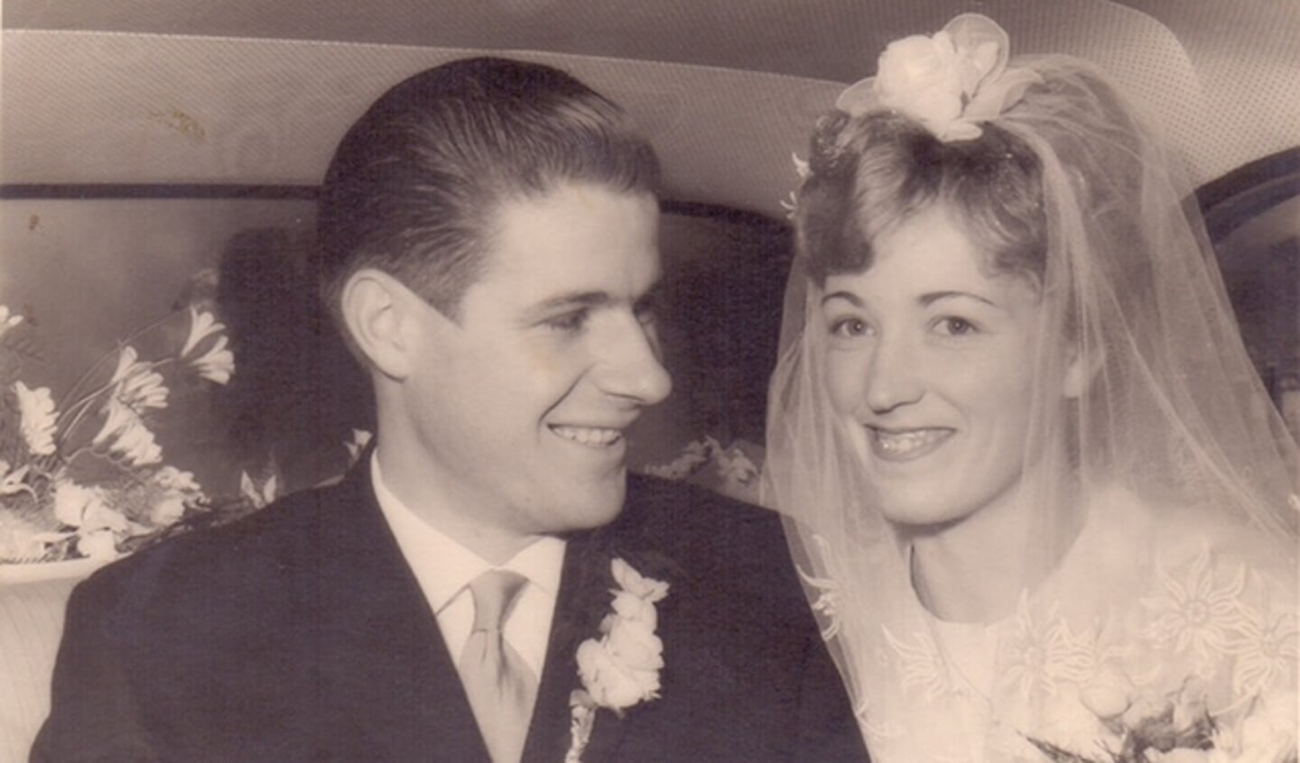 Jan en Agnes, zestig jaar geleden op.hun trouwdag.