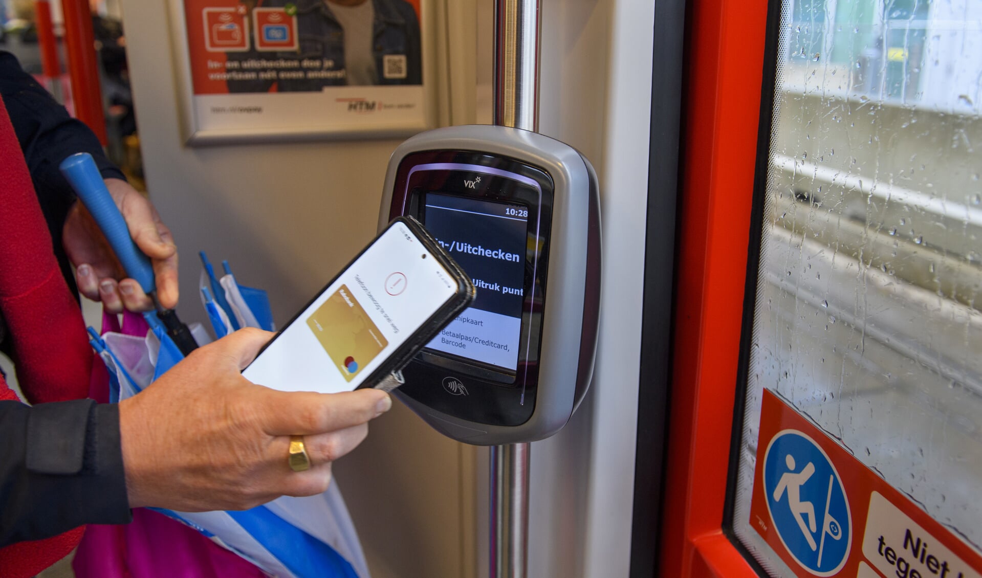 Dankzij geld vanuit het Rijk wordt het in 2024 niet duurder om met het openbaar vervoer te reizen.