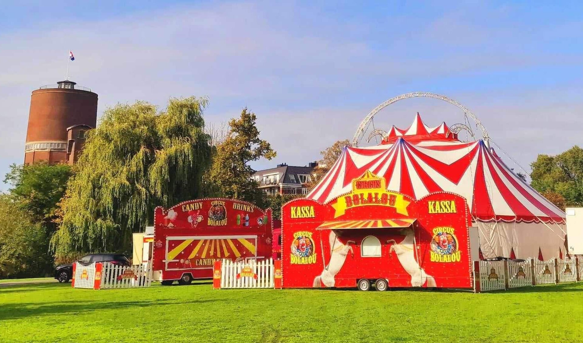 Circus Bolalou in het Oranjepark.