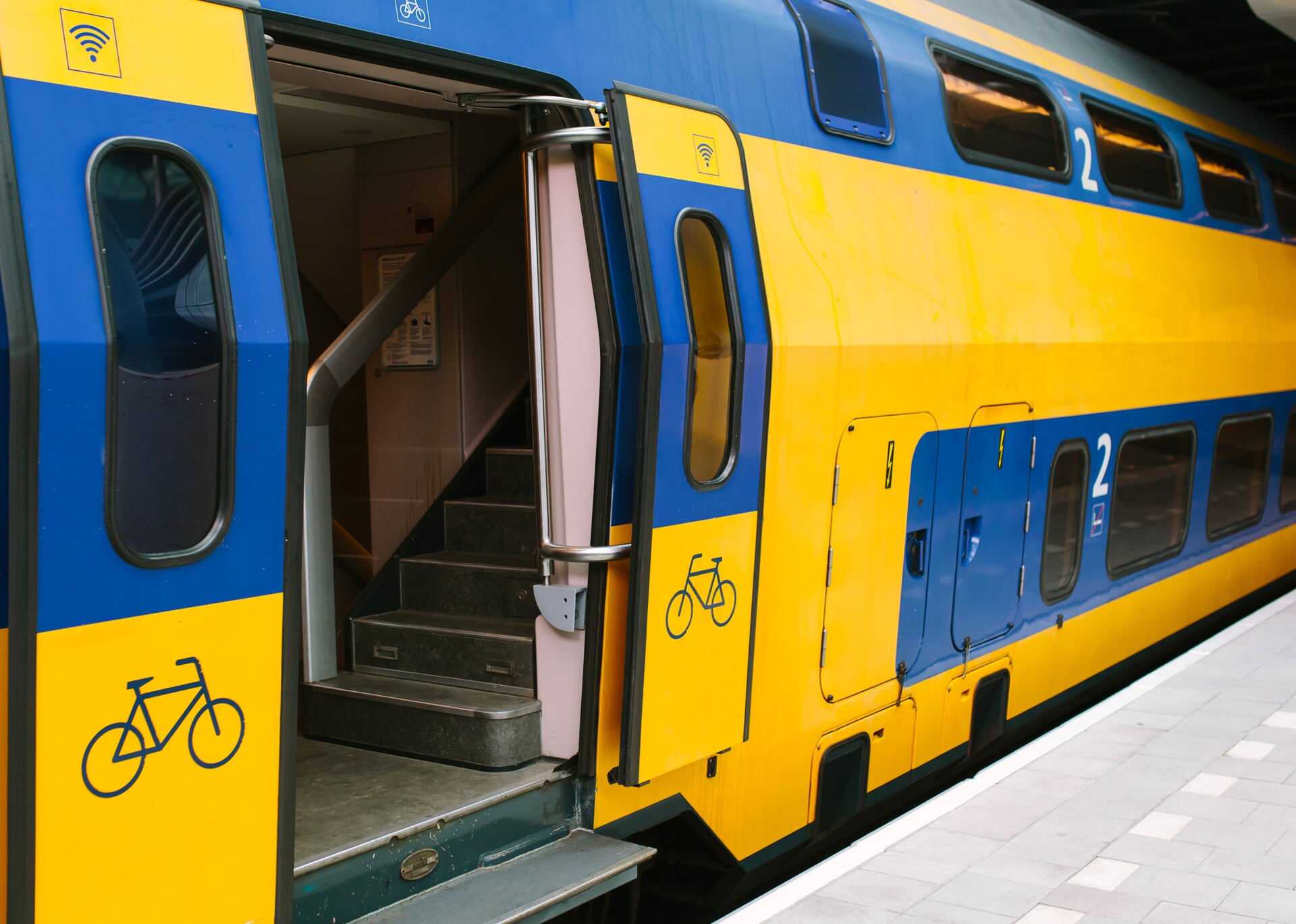 De Intercity direct is momenteel vaak vertraagd door onder meer werkzaamheden bij Rotterdam en Schiphol.