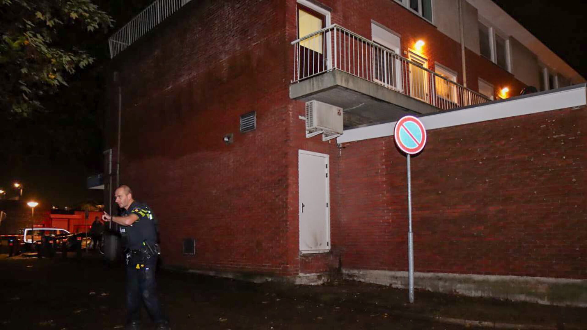 Explosief ontploft bij deur Schiedamseweg Schiedam