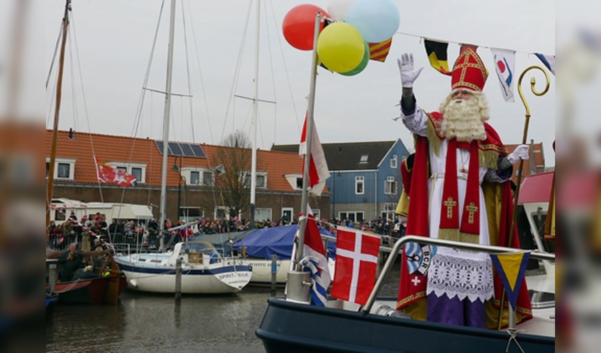 Sinterklaas zet 18 november weer voet aan wal in Monnickendam. 