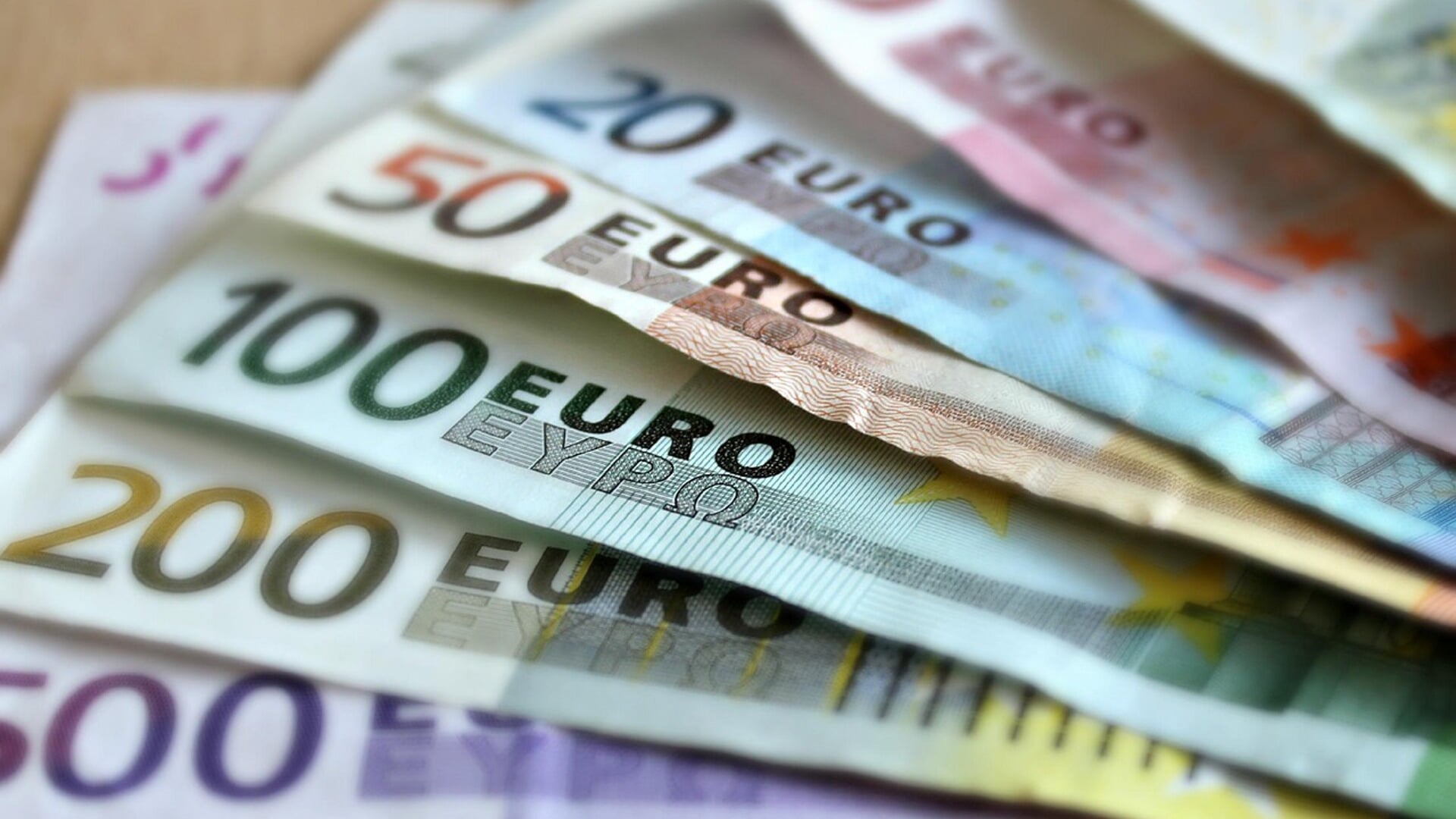 De totale kosten zijn nu nog 500 euro per persoon.