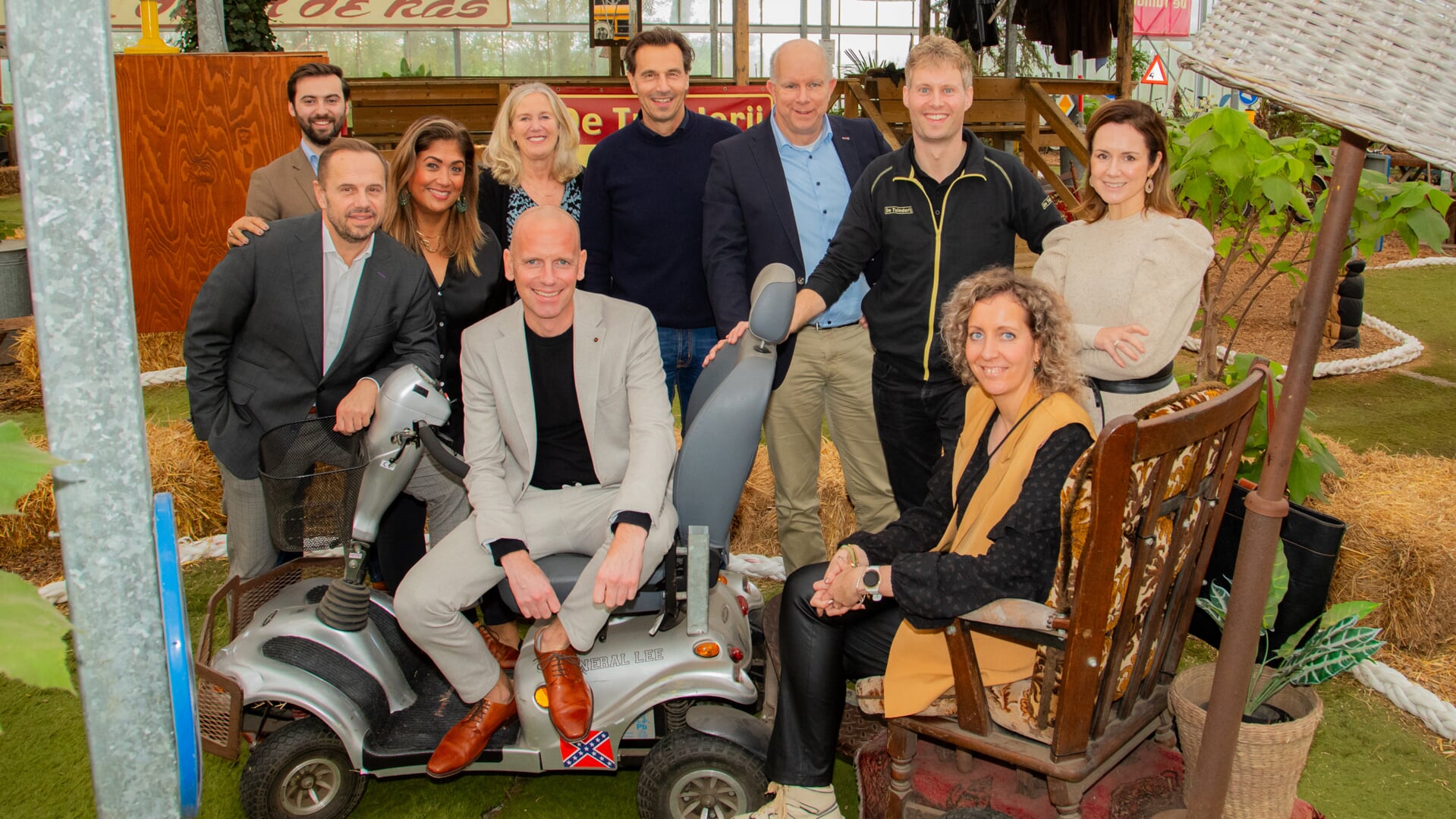 Een van de activiteiten bij De Tuinderij; de scootmobielenrace.