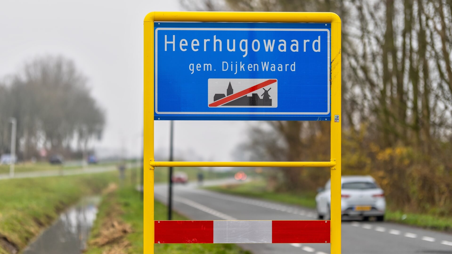 De raad praat onder meer over de bebouwde-komgrenzen in Dijk en Waard.