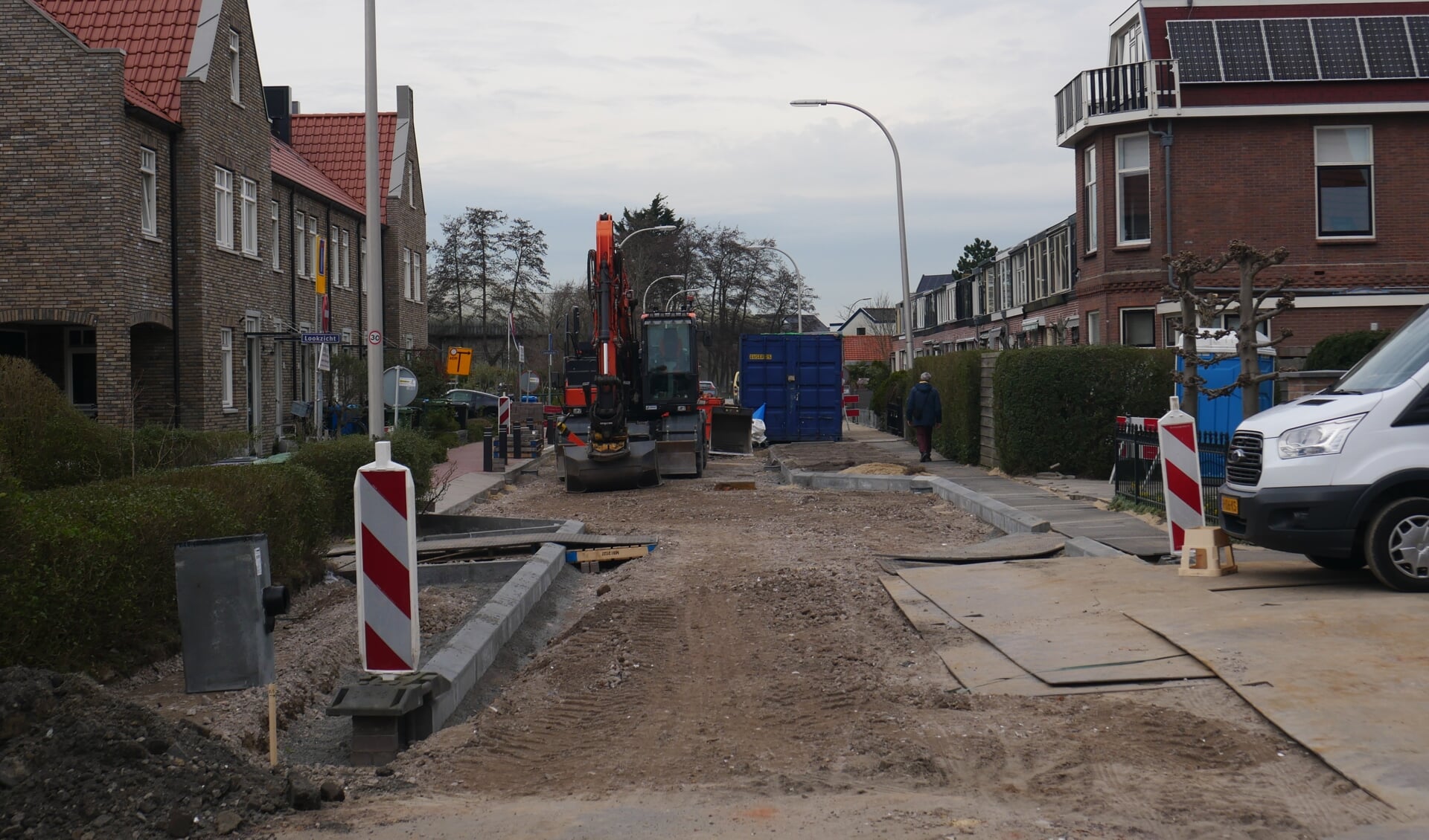 Op vrijdagmiddag 17 maart ligt de Dijkshoornseweg nog voor een groot stuk open.