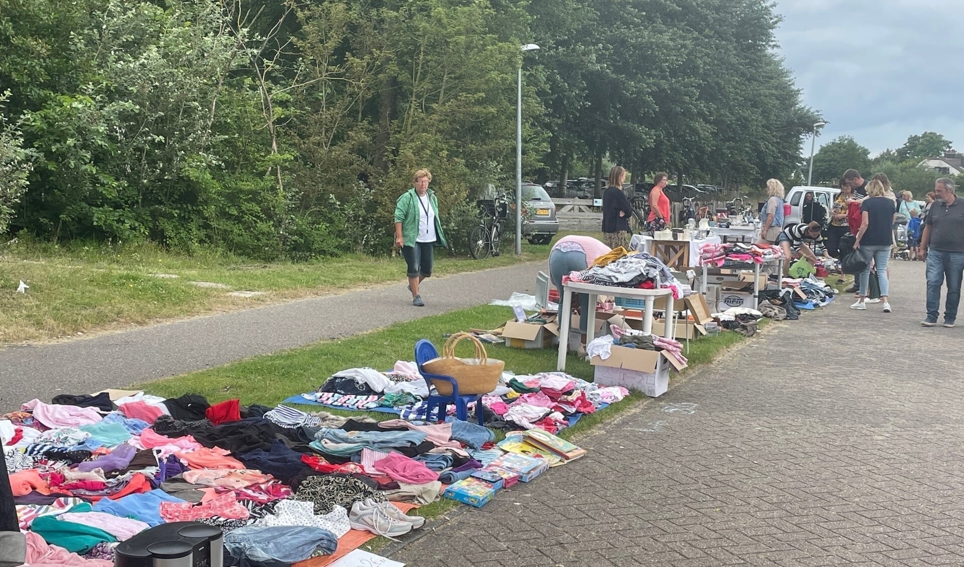 Kofferbakmarkt weer van start in Den Helder