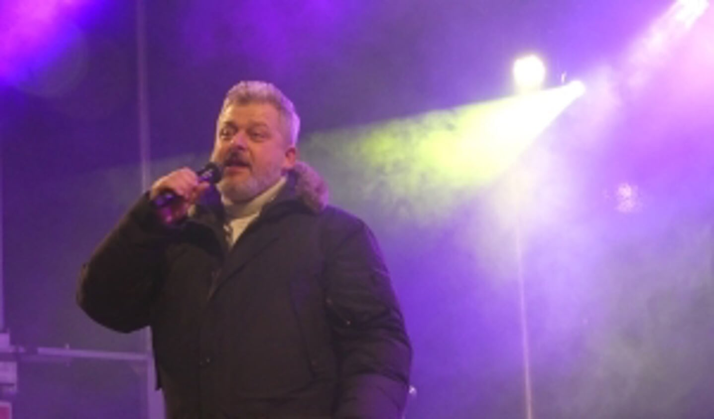 John Keijer is een van de artiesten die op Koningsdag op de Koemarkt zingt. 