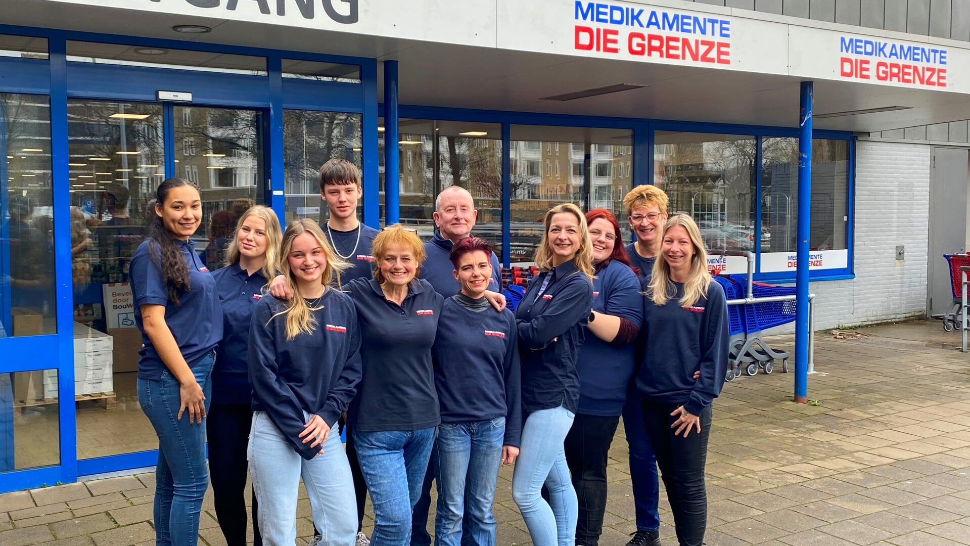 Het team van het Zaandamse Die Grenze filiaal heet de klanten vanaf donderdag 8.30 uur van harte welkom.
