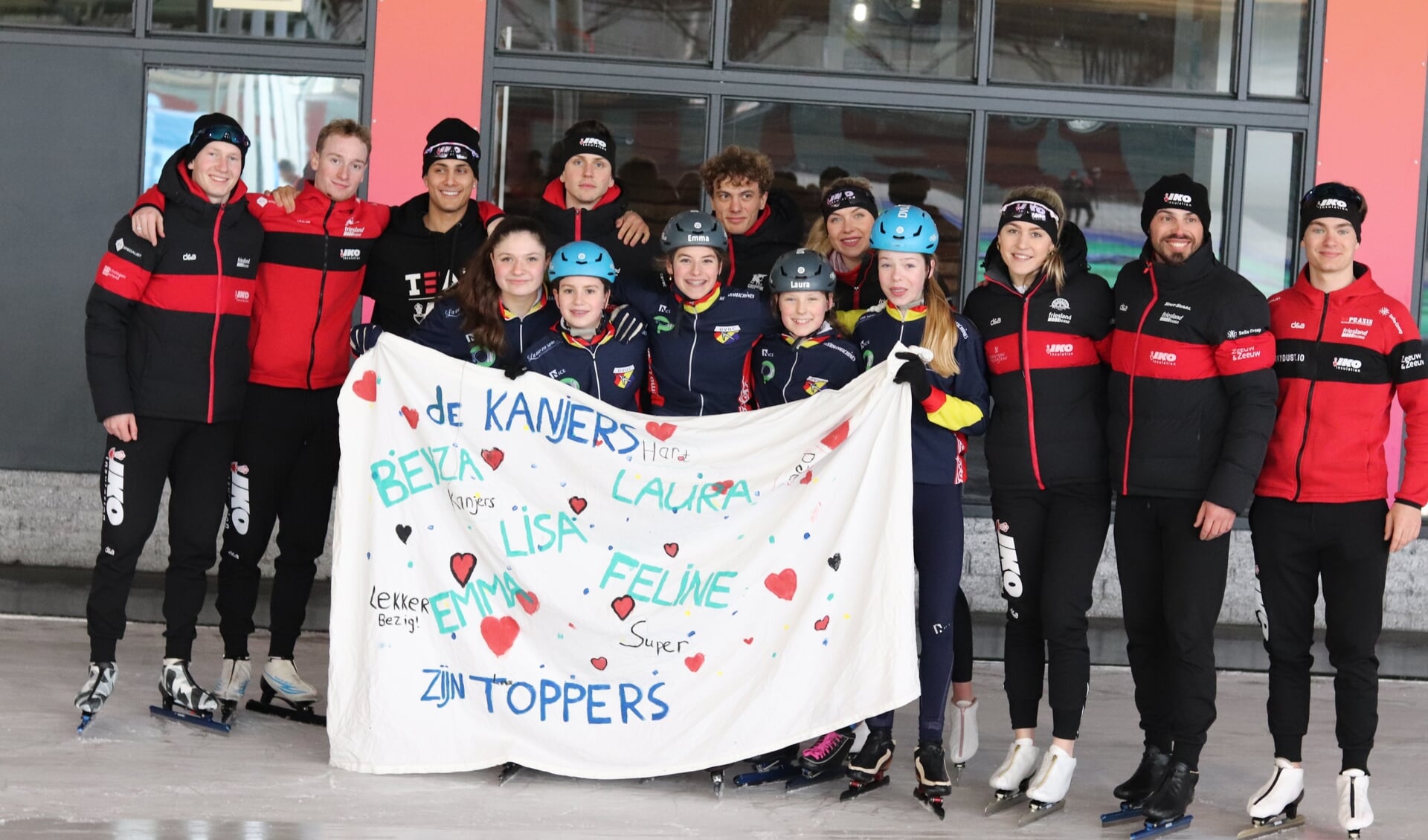 Vlaardingse Ijsclub schaatst 260 kilometer voor Stichting Hartekind.