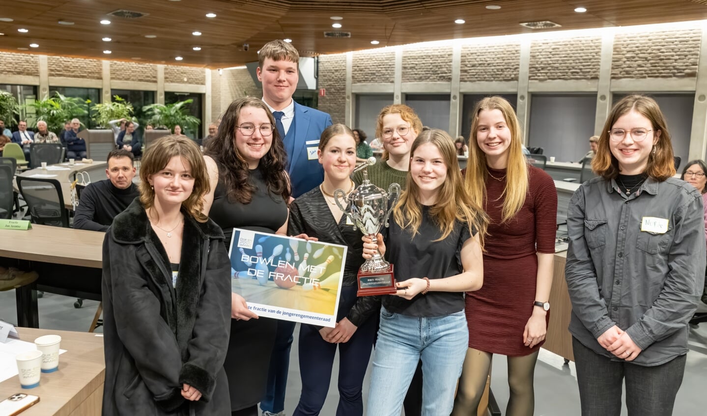 De fractie van het Huygens College won de prijs voor beste fractie.