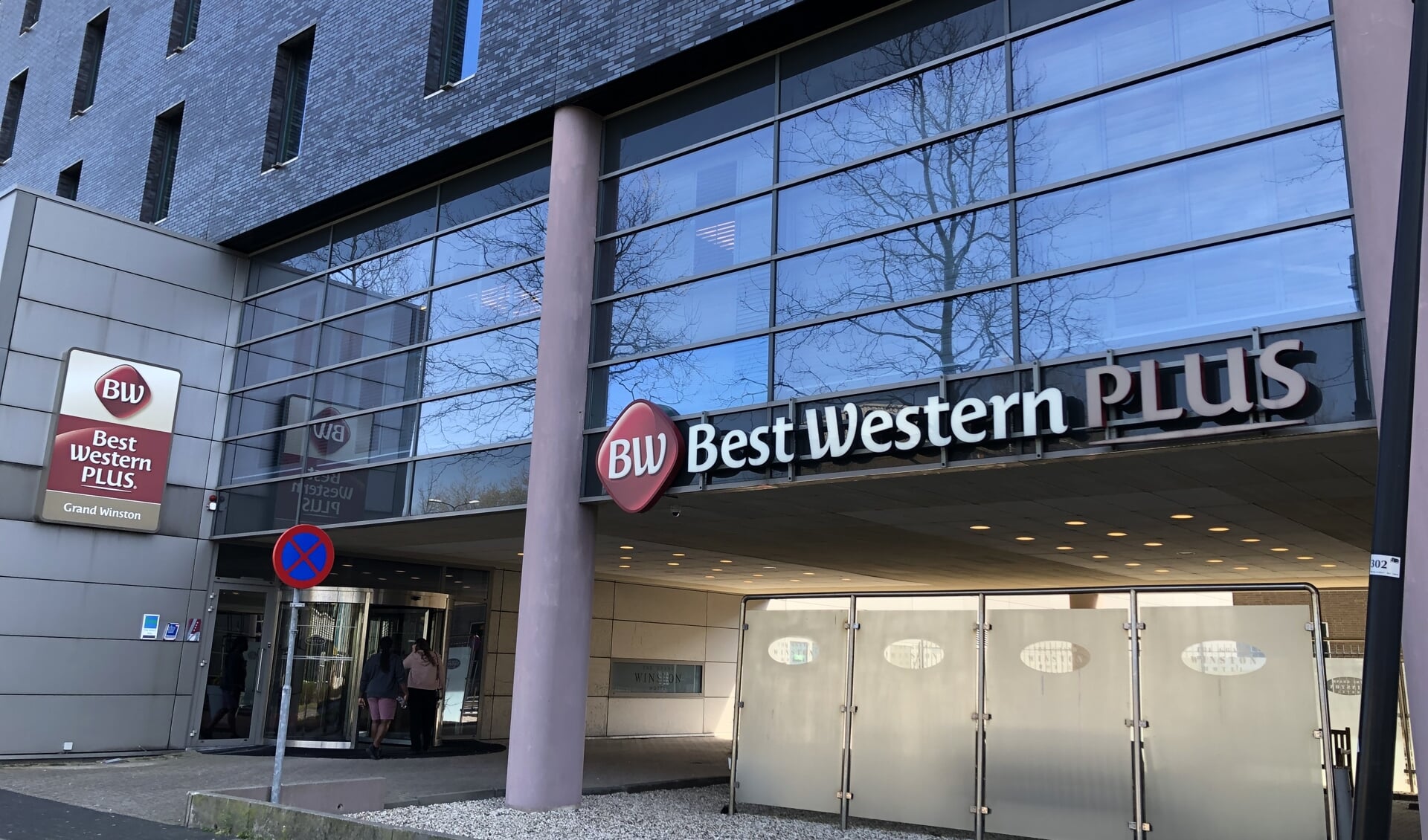 Wethouder Gijs van Malsen wist op 7 maart wel al dat het mogelijk was dat er 80 minderjarige asielzoekers zonder ouderlijk toezicht naar het Best Western Hotel zouden komen.