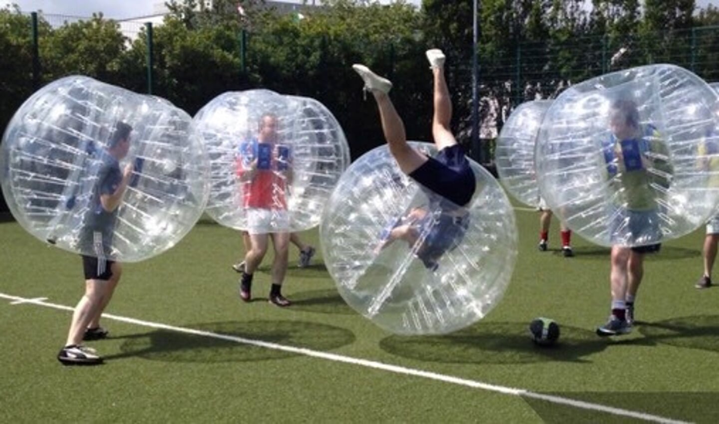 Vermaak in de ballenspeeltuin.