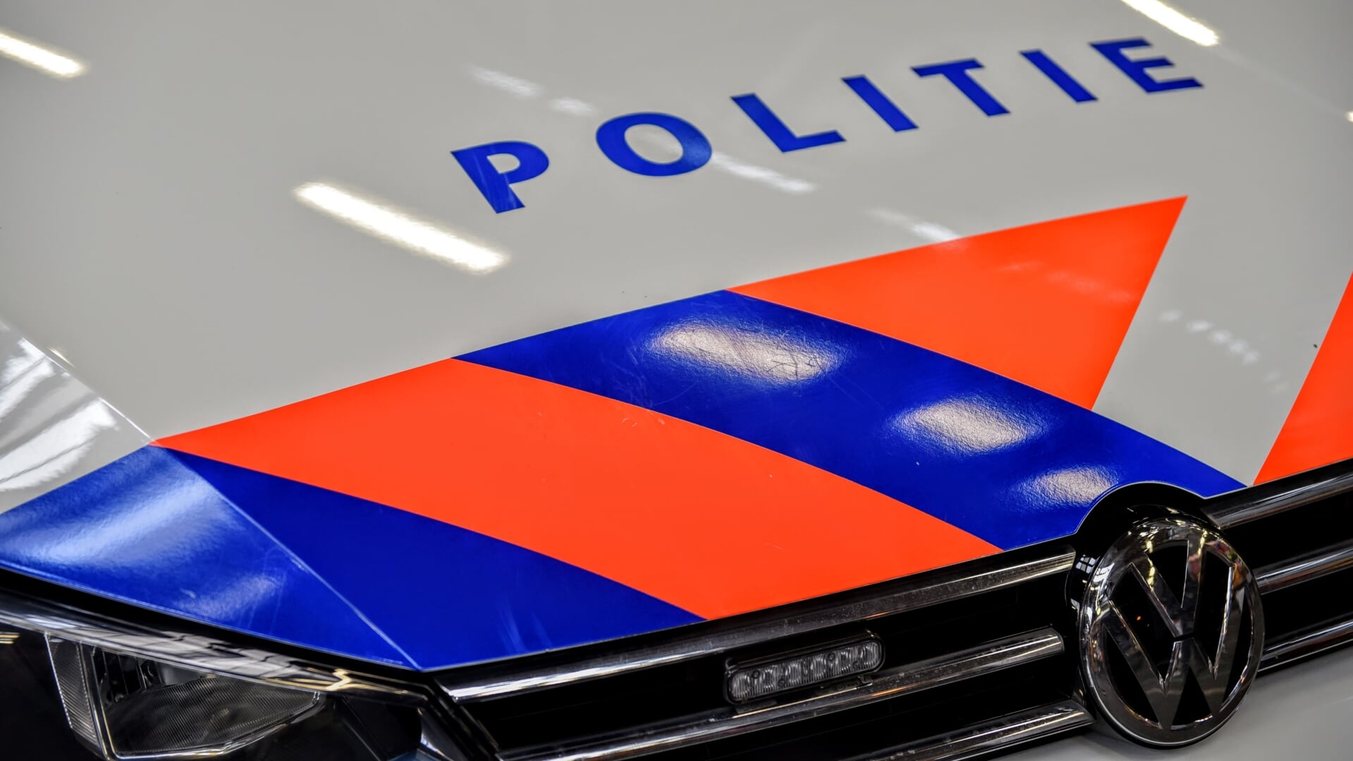 Tieners uit Maassluis aangehouden na vondst vuurwapen station Schiedam