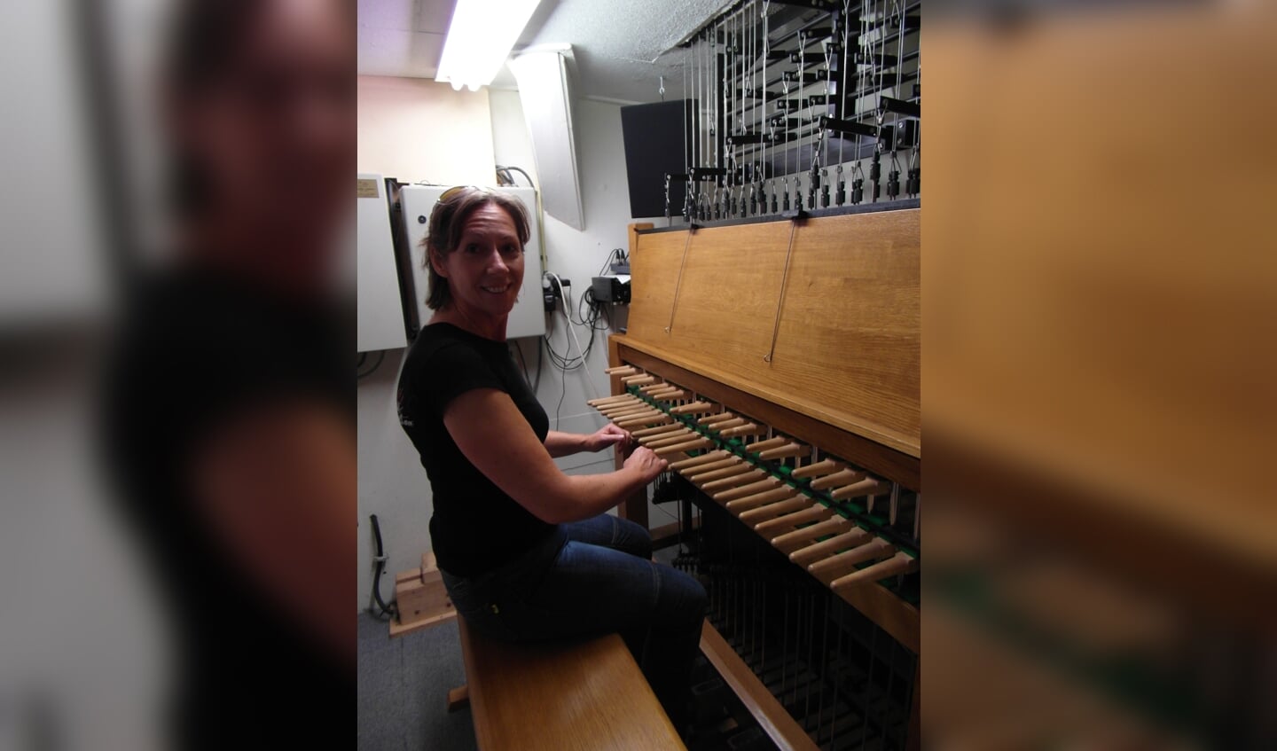 Gerda Peters op carillon 