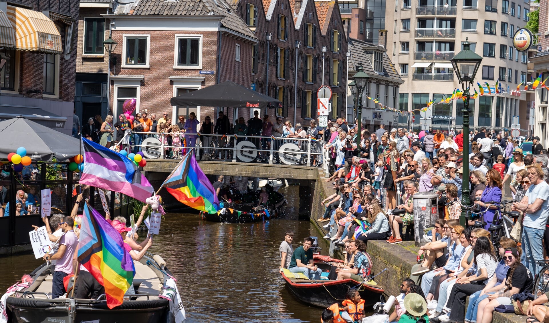 Wát een drukte tijdens Alkmaar Pride, het evenement dat elk jaar groter wordt.