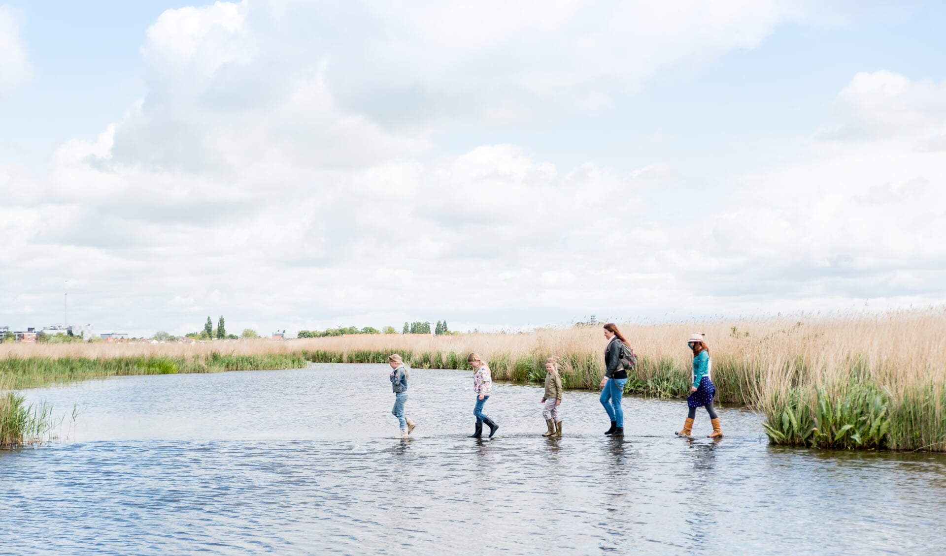Met Pinksteren, op 28 en 29 mei, kun je weer ‘Wandelen over water’ in het Guisveld.
