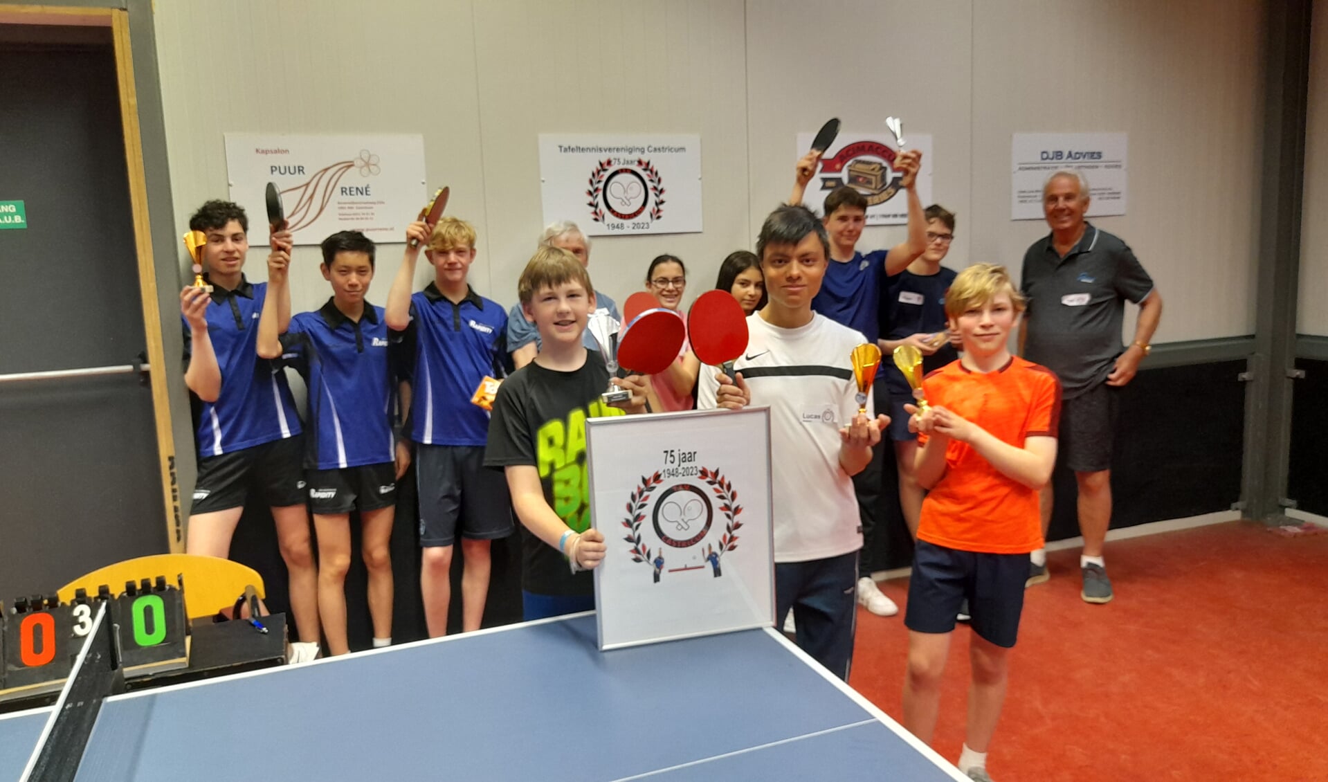 Alleen maar winnaars bij het jeugdtoernooi van Tafeltennisvereniging Castricum.