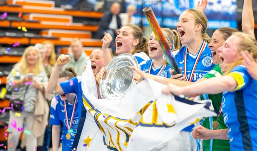 Ongekende feestvreugde na een ongekende prestatie!