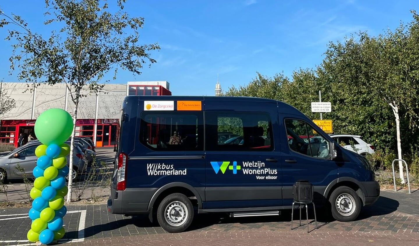 De Wijkbus Wormerland rijdt voor inwoners van de gemeente Wormerland die minder mobiel zijn.