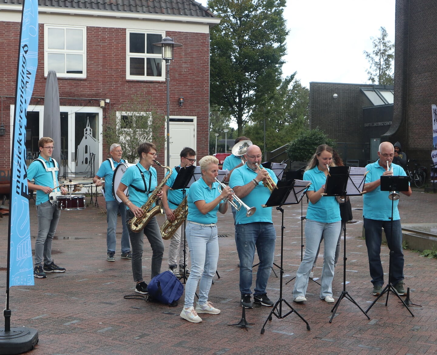 Muziek hoort erbij.