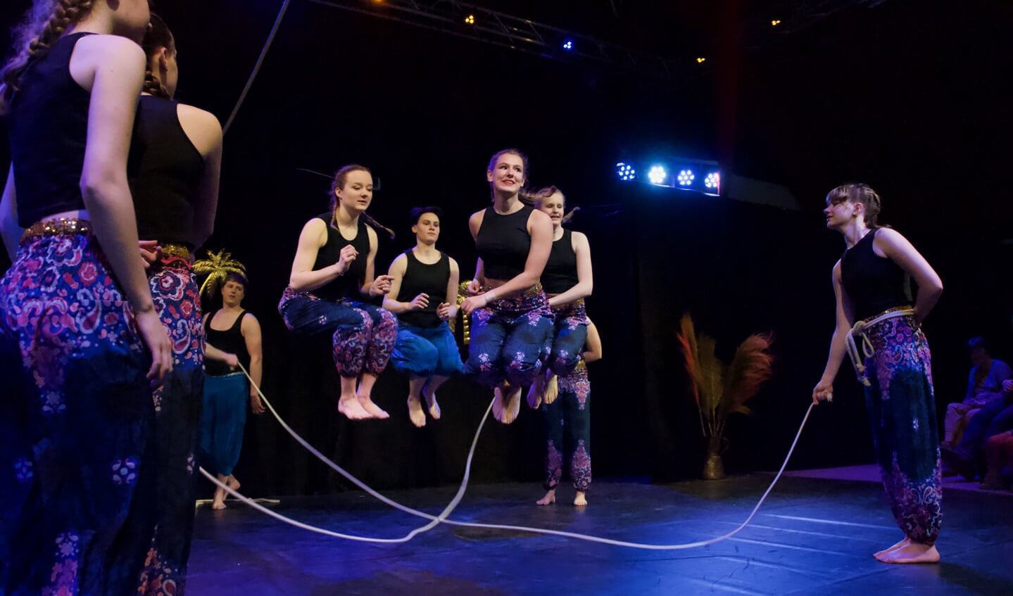 Dansers op het draad. (Foto: aangeleverd)