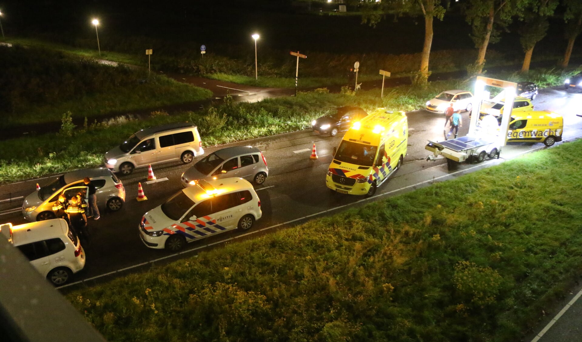 Vier voertuigen betrokken bij kopstaart aanrijding Prinses Beatrixlaan Rijswijk