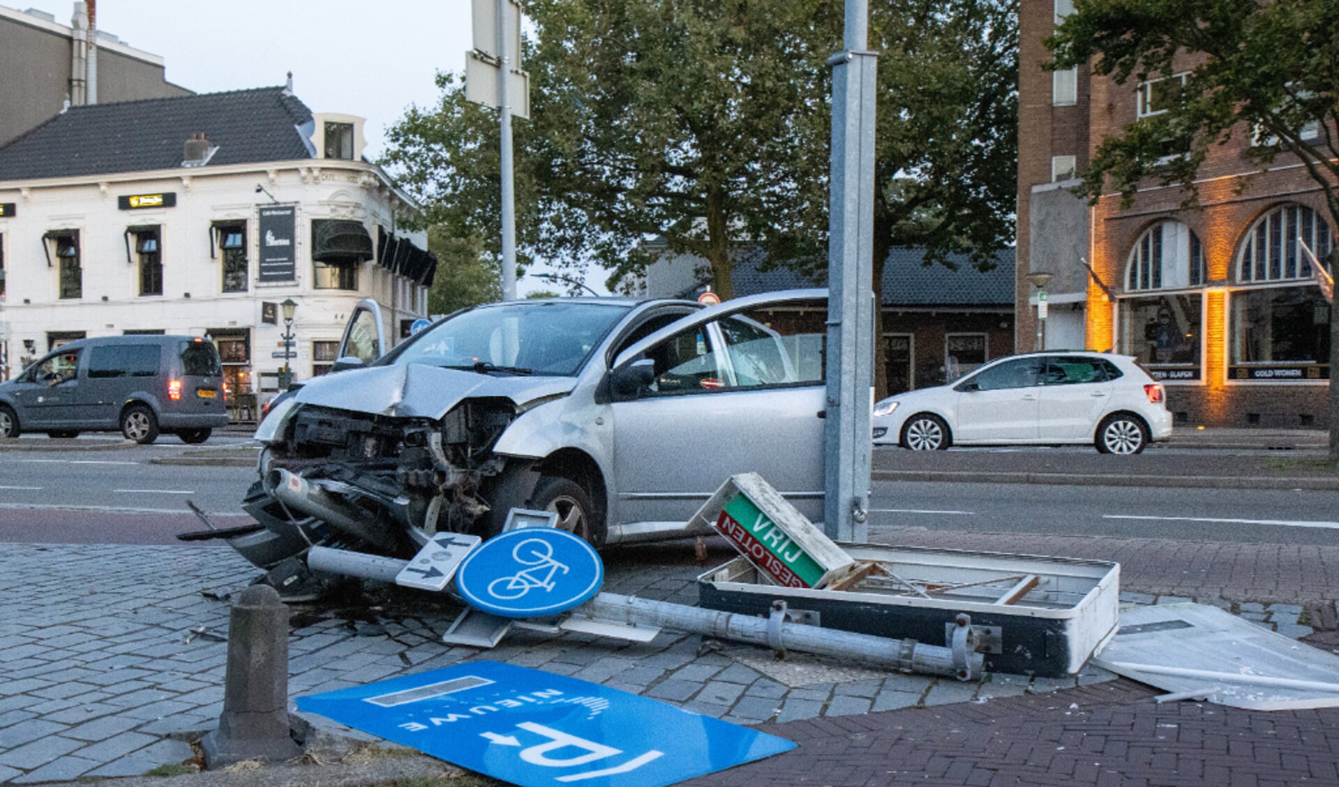 Auto total löss na verwarring over instructie Navigatie