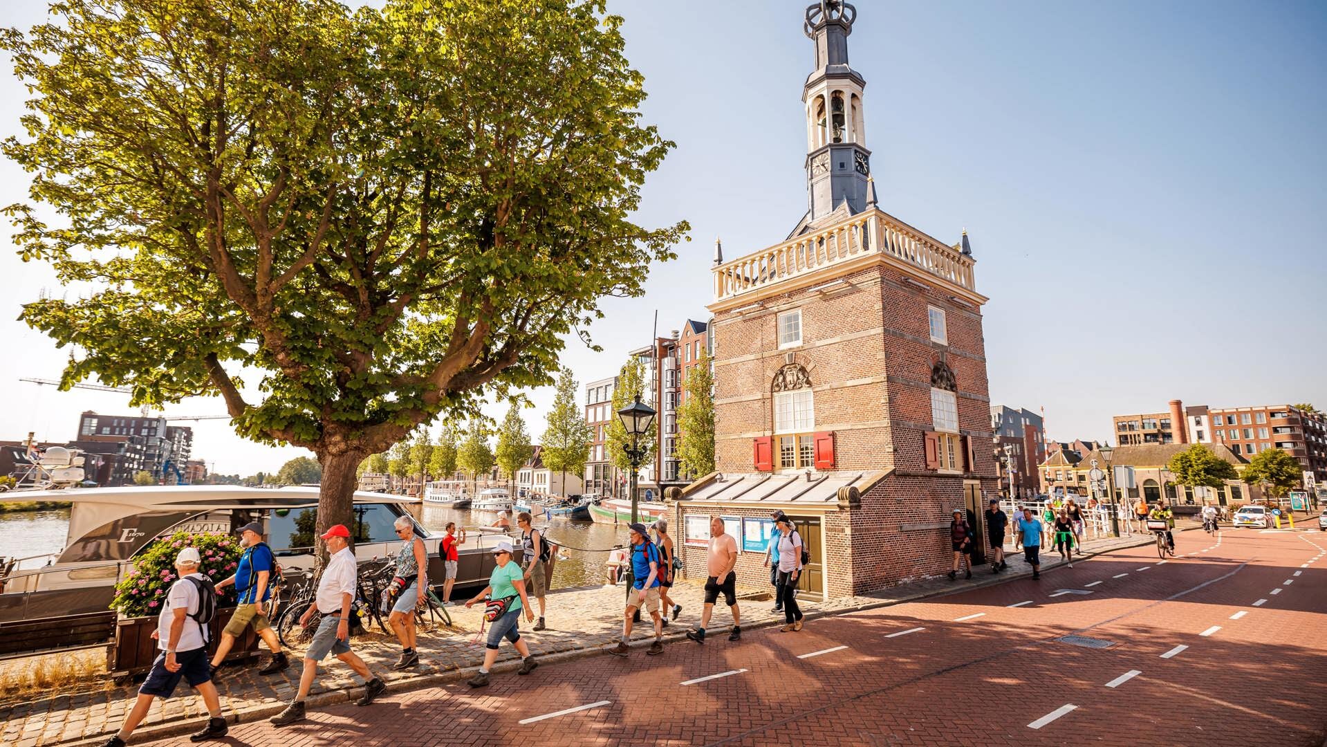 Twee dagen wandelen tijdens de Wandel4daagse Alkmaar.