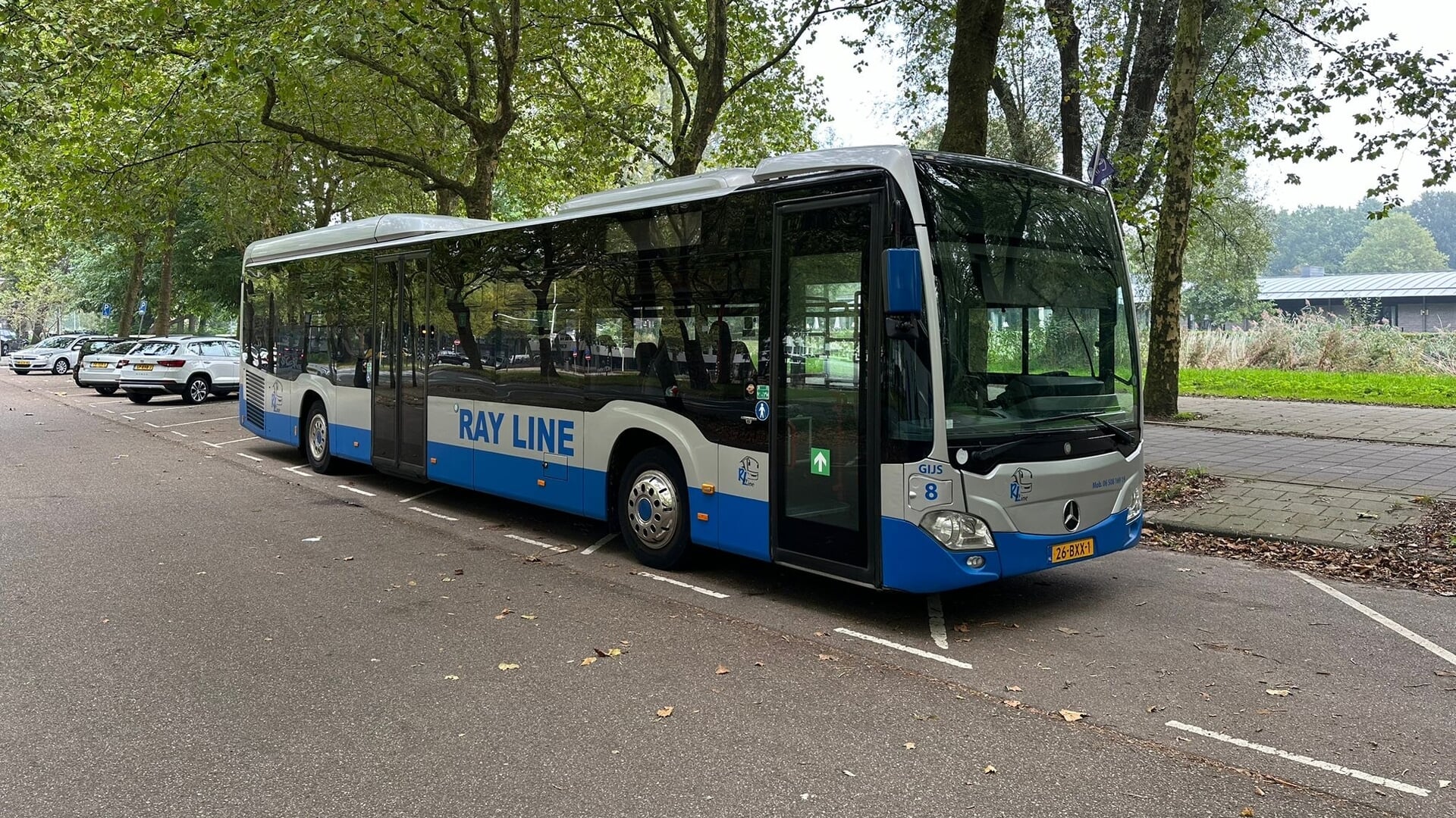 De bus staat klaar.