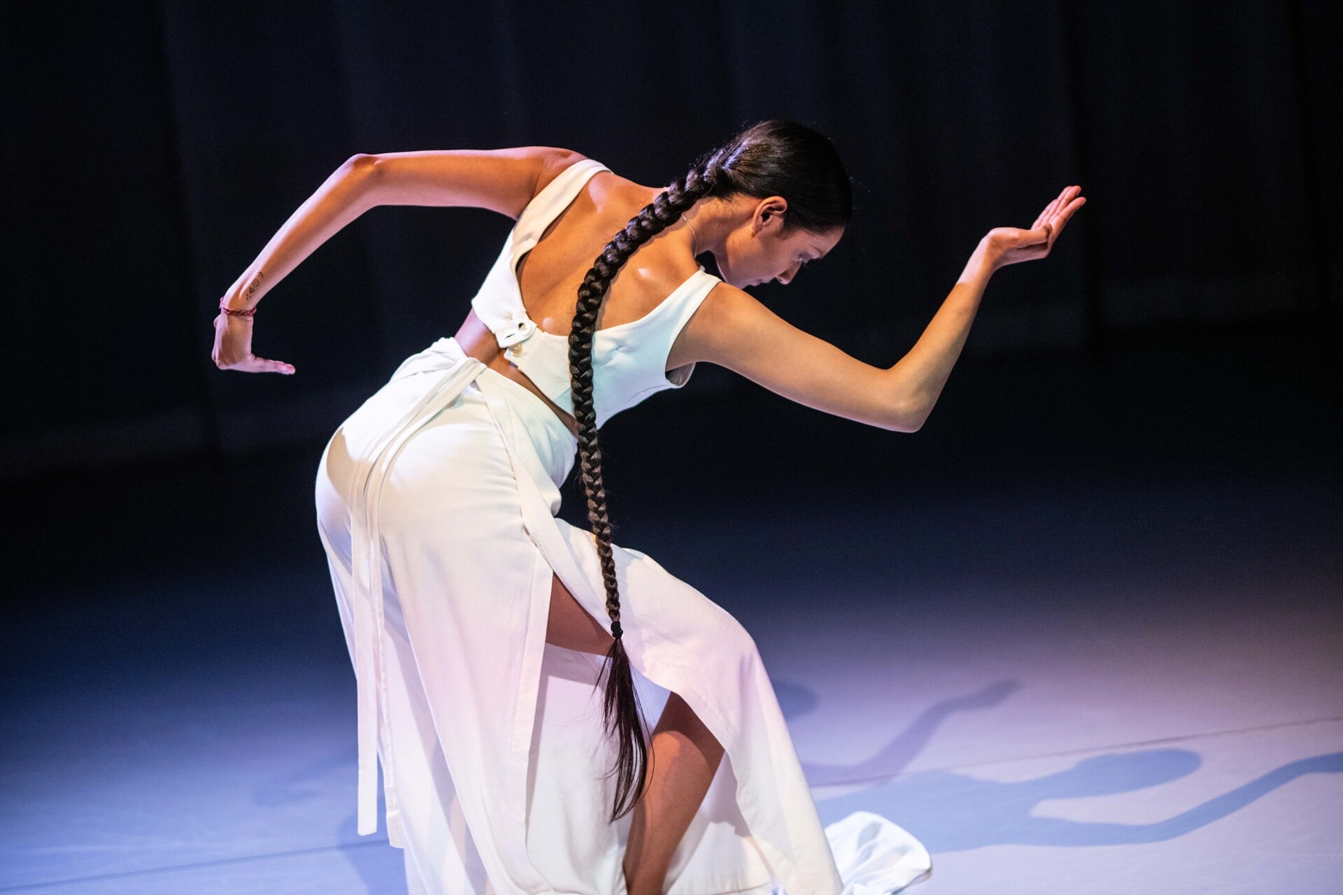 Poernima Gobardhan combineert Indiase dans met moderne dans
