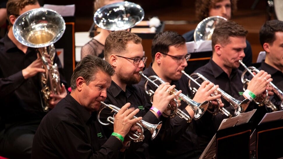 Brassband Rijnmond gaat zich alvast voorbereiden op de Europese kampioenschappen in Noorwegen.