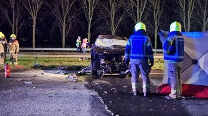 Twee Doden (19 En 27) Bij Eenzijdig Ongeluk Op A7 Noordbeemster | Al ...