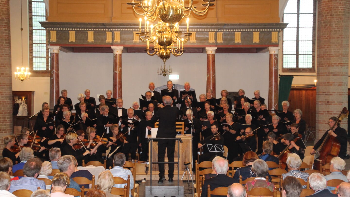 De Westlandse Christelijke Oratoriumvereniging Excelsior brengt Haydn’s monumentale oratorium ten gehore met een groot koor en orkest. 