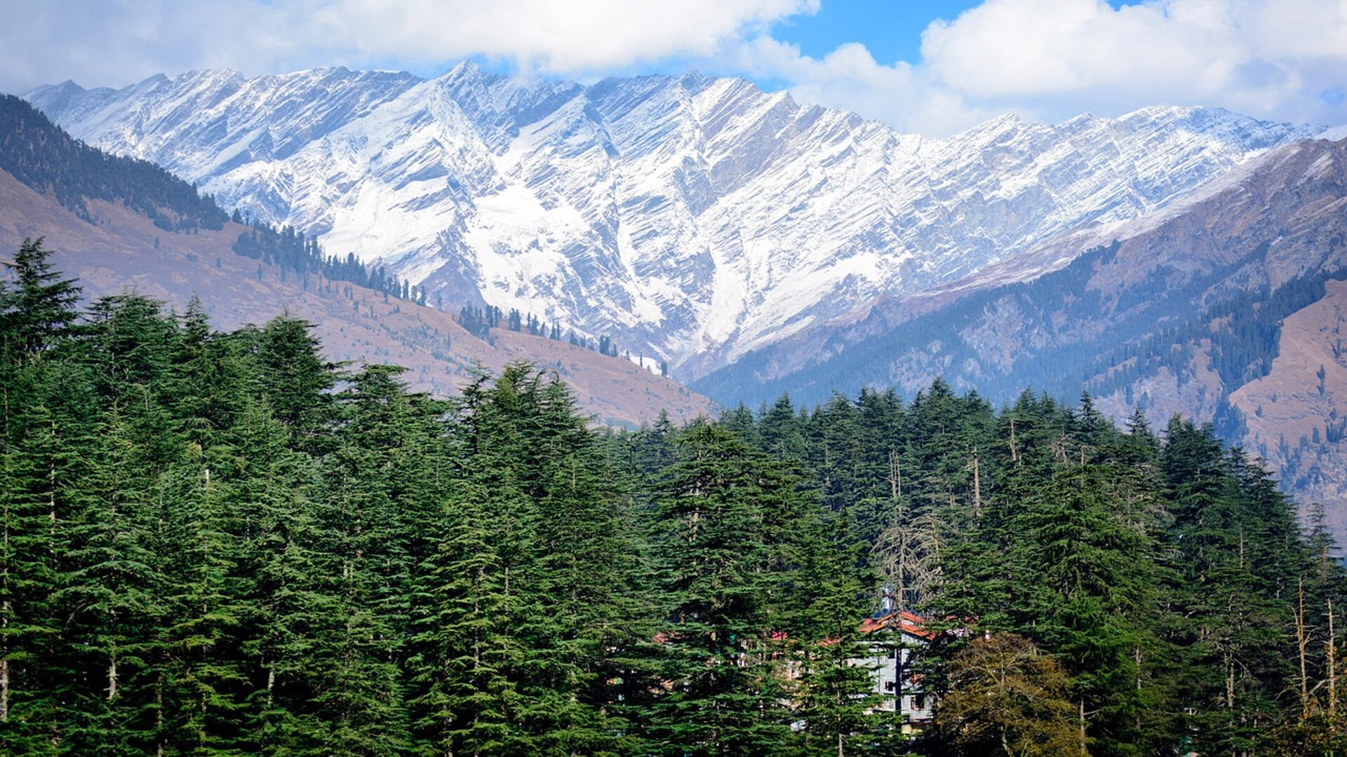 Foto van Himalaya-gebergte ter illustratie.