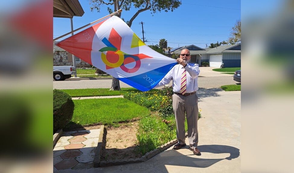 Hans Hoogendam voelt zich vanuit Carson in de staat Californië nog altijd nauw betrokken bij het wel en wee van Vlaardingen.