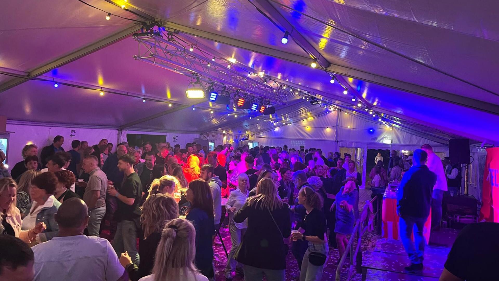 Kom en feest gezellig mee tijdens het gezellige Pinksterfeest op Huisduinen! 