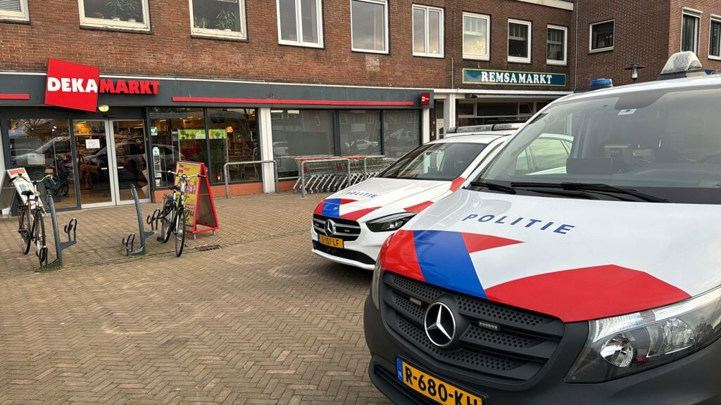 Overval-gepleegd-op-supermarkt-in-IJmuiden--politie-zoekt-verdachte