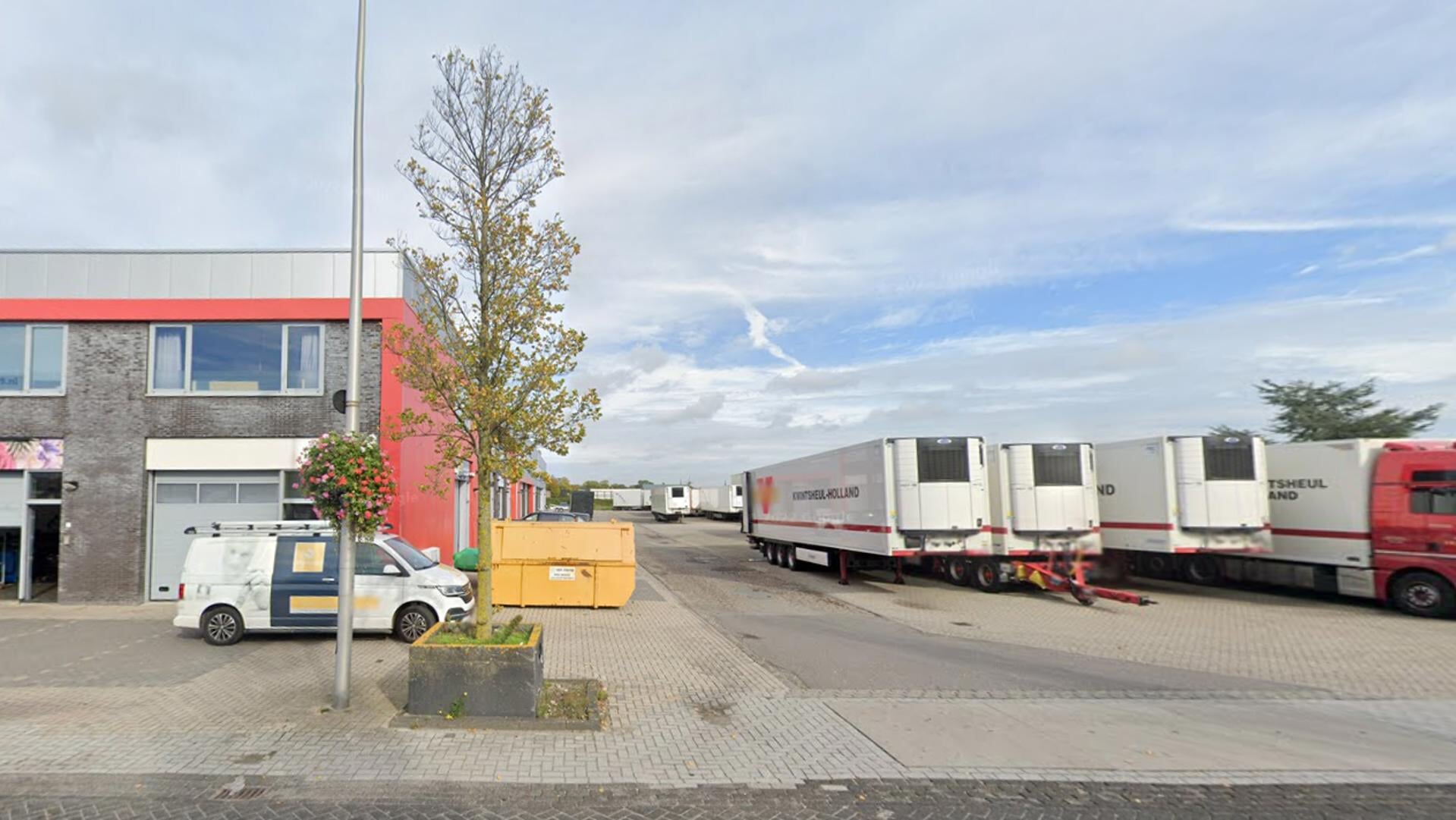 In 2011 kreeg een zijstraat van de Bovendijk al de 'naam Keurmeester'.